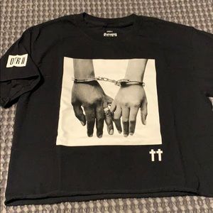 Black crop top Beyonce & Jay Z cuff shirt